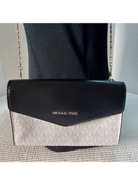 Michael Kors Monogram Purse Crossbody Messenger Bag Leather 8x5 Multi Function